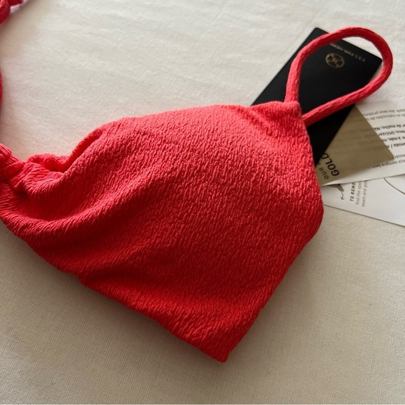 Vix by Paula Hermanny Firenze Erin Knot Top in Coral - Picture 8 of 16